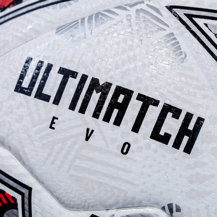 Mitre Ultimatch Evo 24 football - White