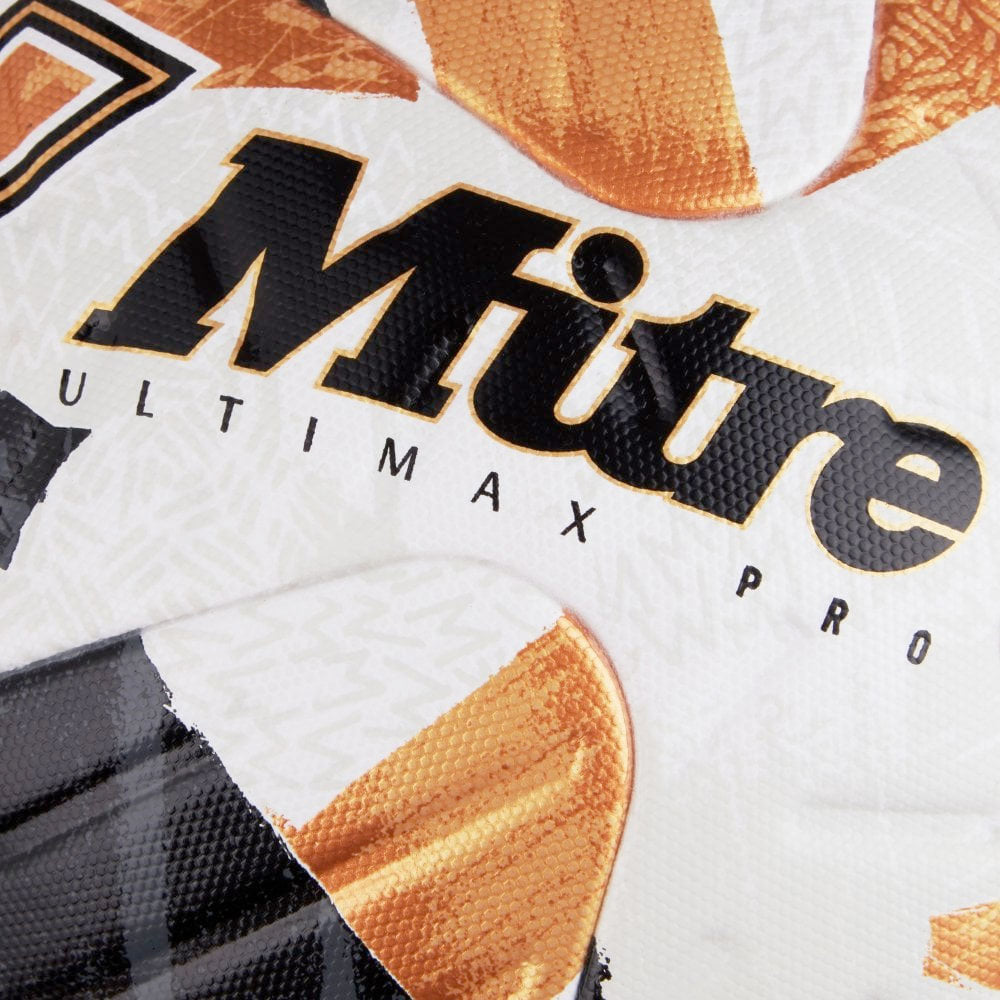 Mitre Ultimax Pro football